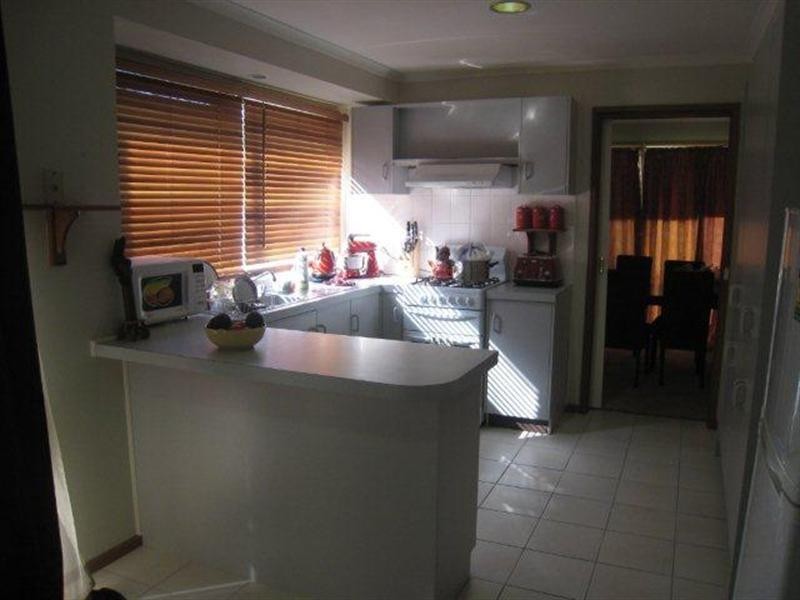 27 Banbury Crescent, Craigieburn VIC 3064