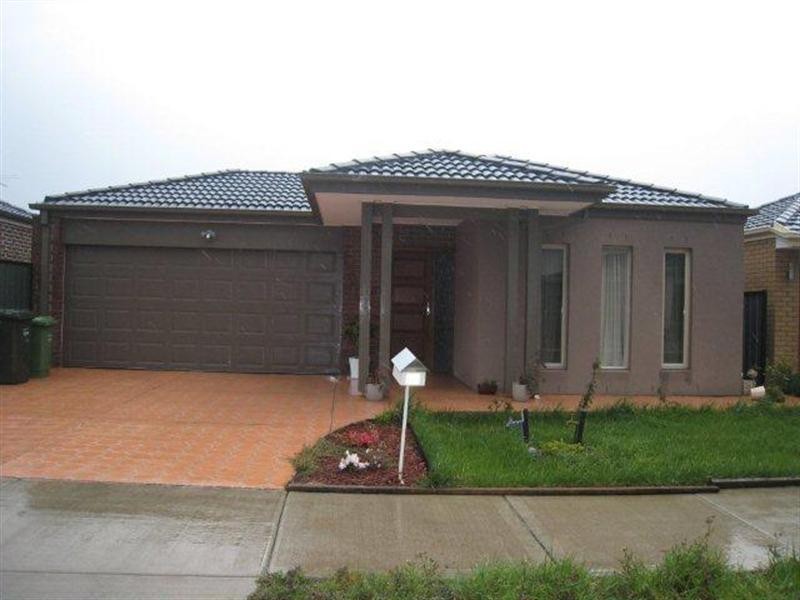 20 Falls Avenue, Craigieburn VIC 3064