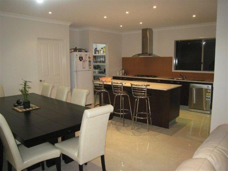 20 Falls Avenue, Craigieburn VIC 3064