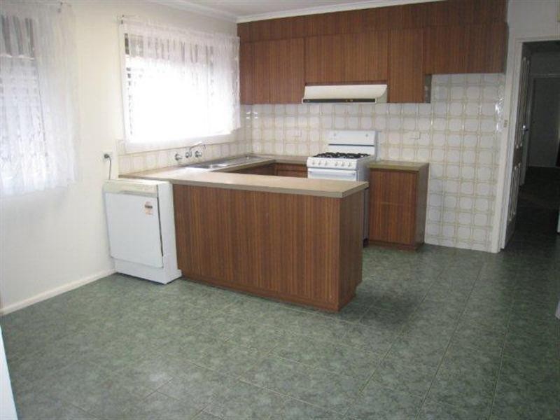 79 Wattleglen Street, Craigieburn VIC 3064