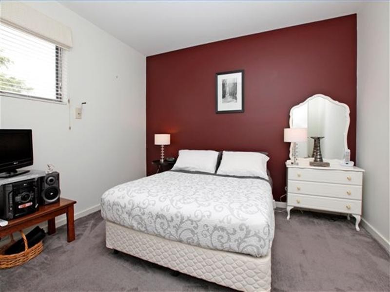 1 Tiree Lane, Craigieburn VIC 3064