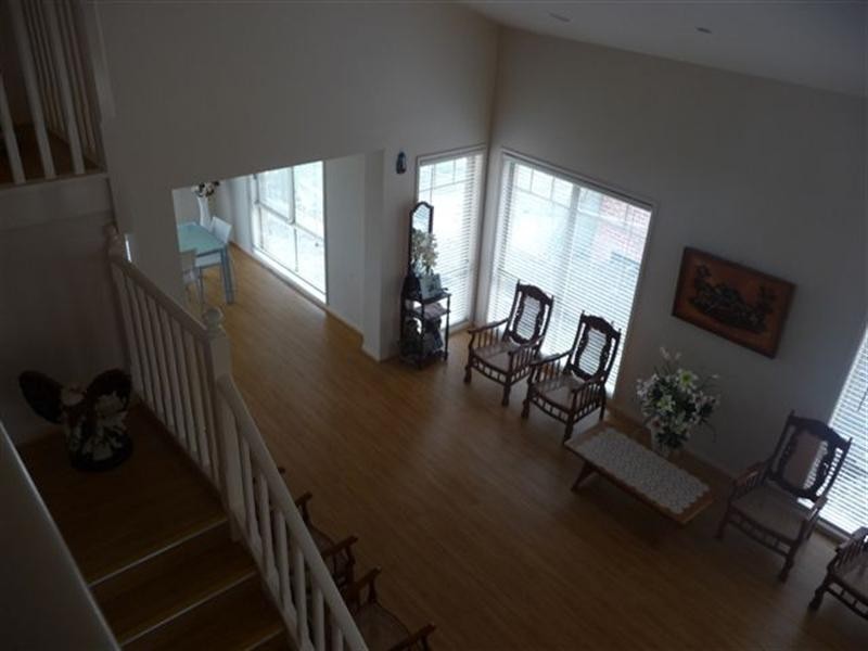 17 Parkside Rise, Craigieburn VIC 3064