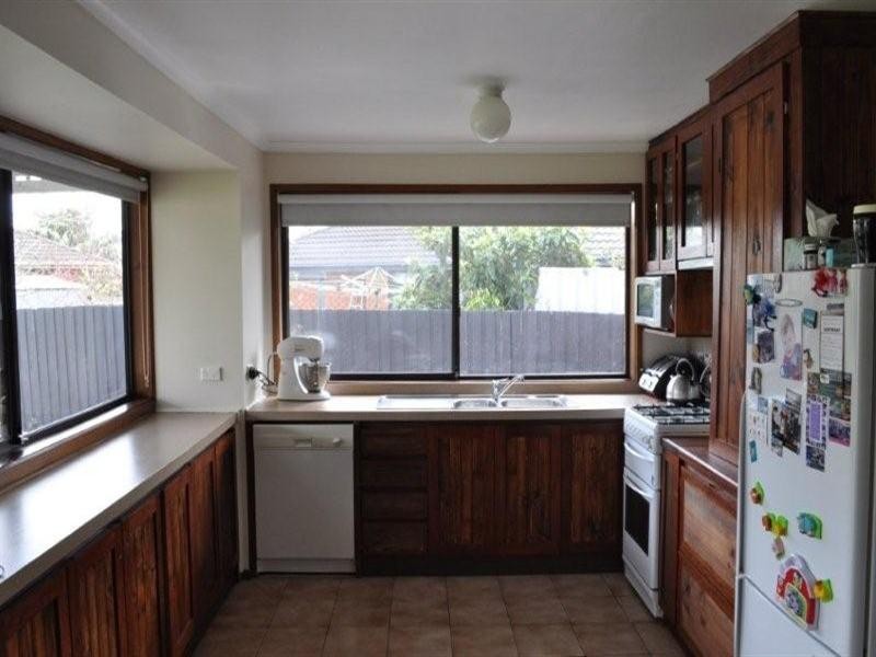 4 Balcombe Court, Craigieburn VIC 3064