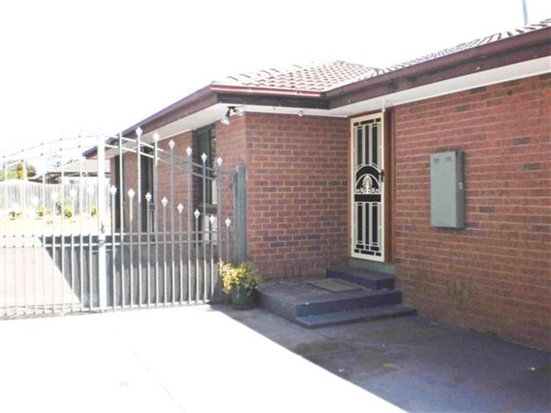 45 Hamilton Street, Craigieburn VIC 3064