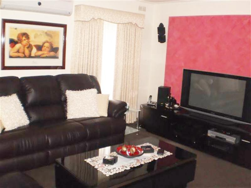 45 Hamilton Street, Craigieburn VIC 3064