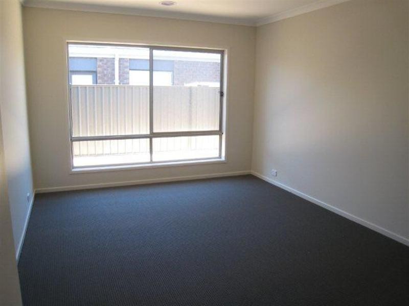 23 Grevillia Street, Craigieburn VIC 3064