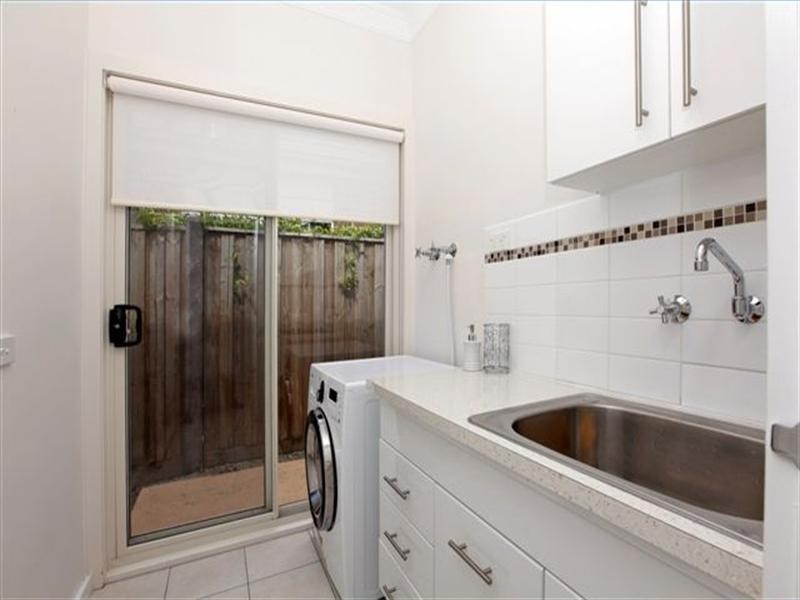 3 Grosvener Square, Craigieburn VIC 3064