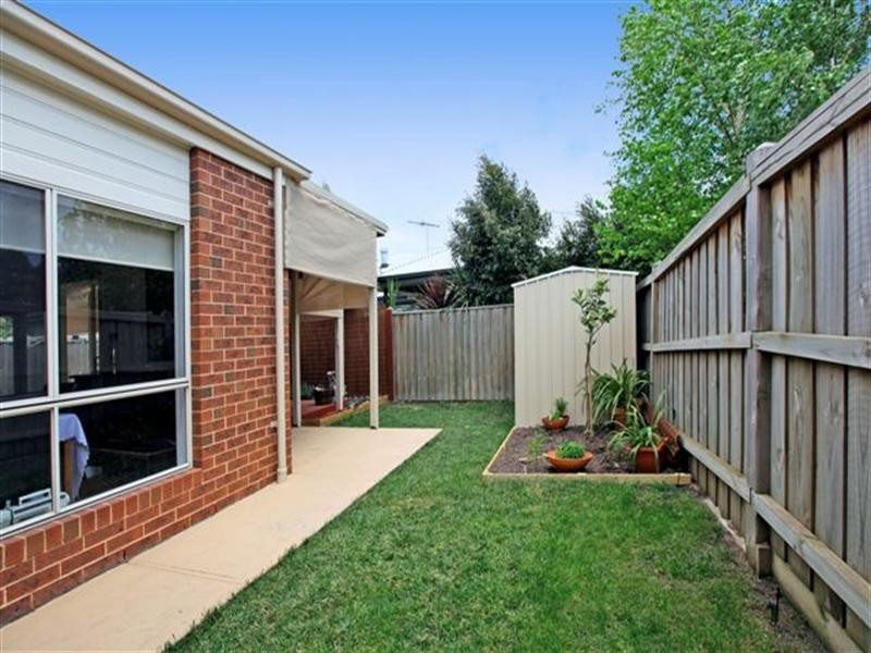 3 Grosvener Square, Craigieburn VIC 3064
