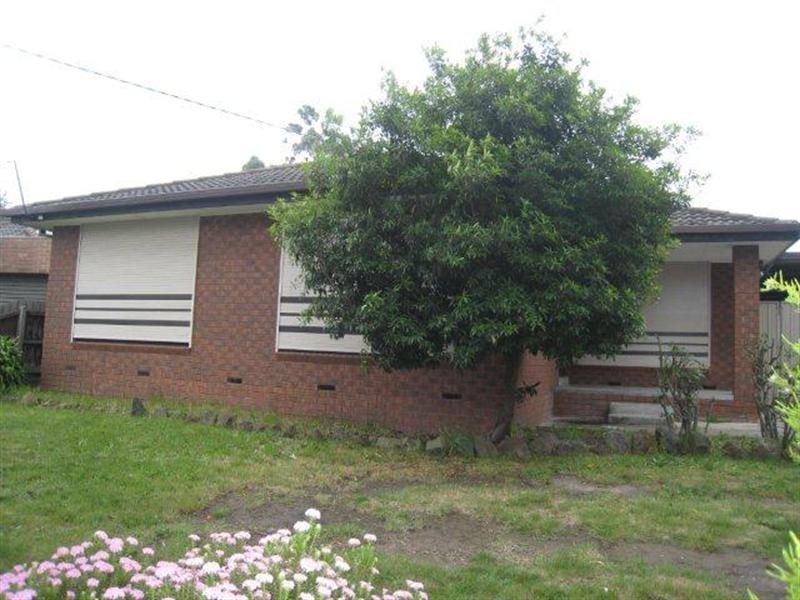 10 Whitley Crescent, Craigieburn VIC 3064
