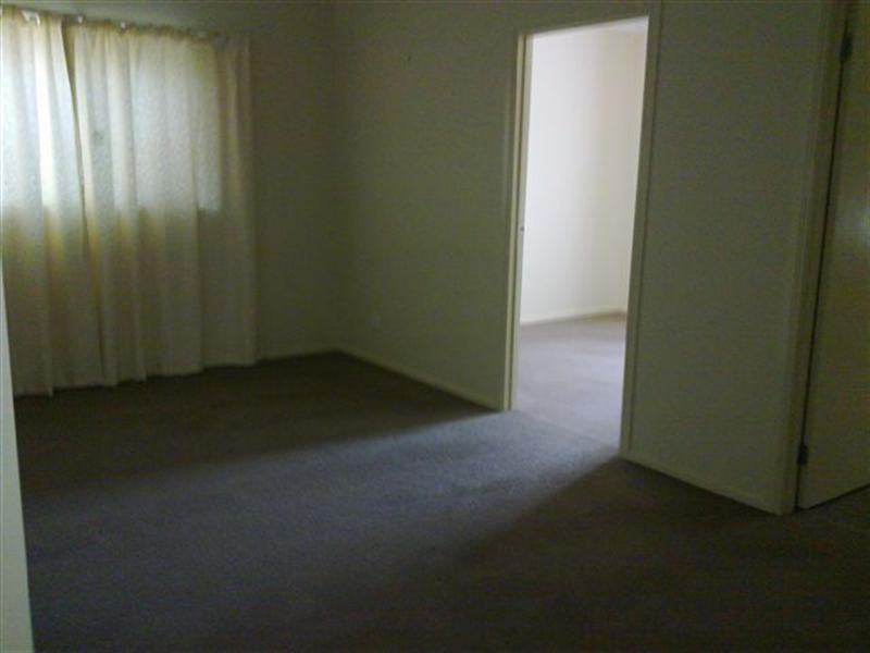 72 Hamilton Hume Parade, Craigieburn VIC 3064