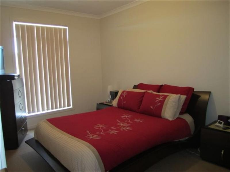 27 The Garlands, Craigieburn VIC 3064