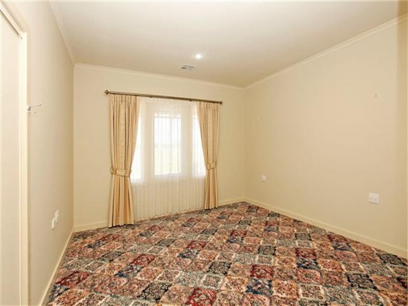 26 Banyalla Avenue, Roxburgh Park VIC 3064