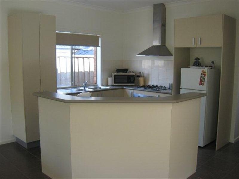 9 Reay Drive, Craigieburn VIC 3064