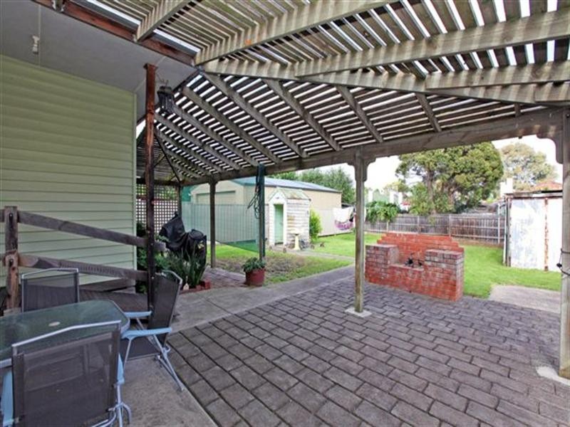 15 Galeka Street, Coburg North VIC 3058