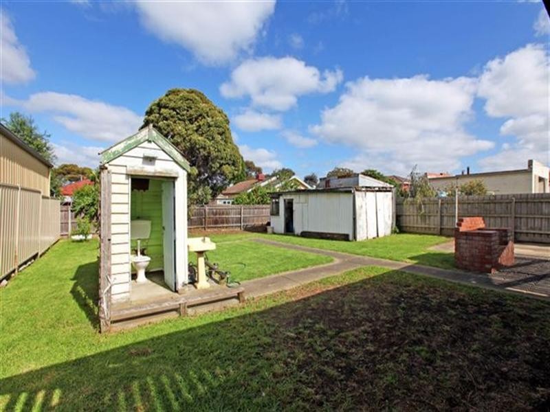 15 Galeka Street, Coburg North VIC 3058