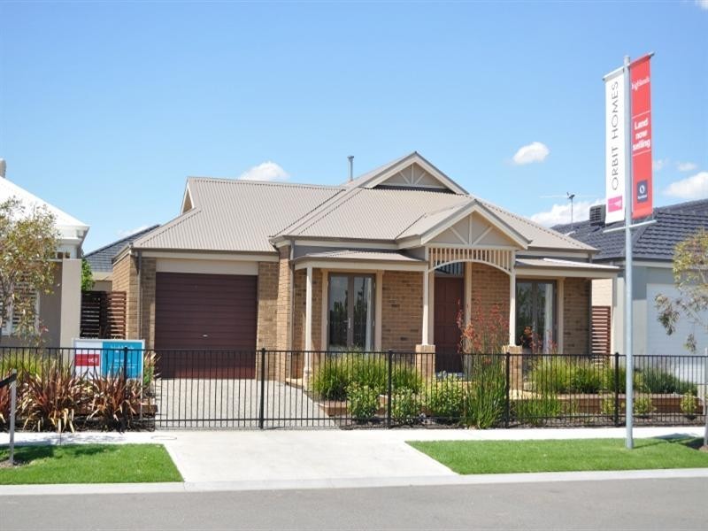 23 Hedges Street, Craigieburn VIC 3064