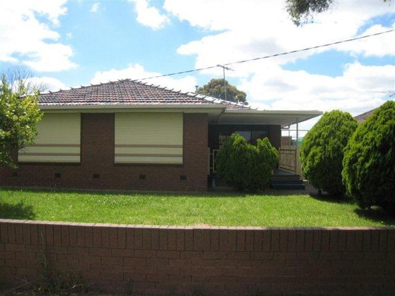 76 Hanson Road, Craigieburn VIC 3064