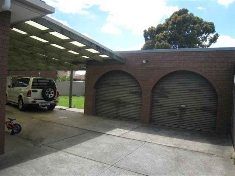 76 Hanson Road, Craigieburn VIC 3064