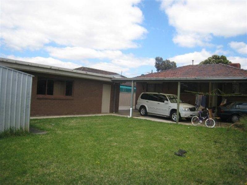 76 Hanson Road, Craigieburn VIC 3064
