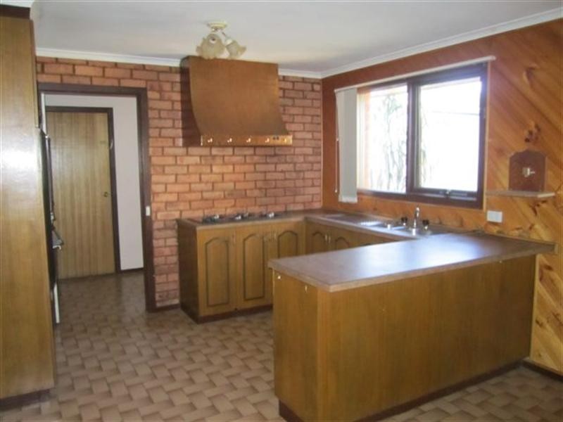 71 Hanson Road, Craigieburn VIC 3064