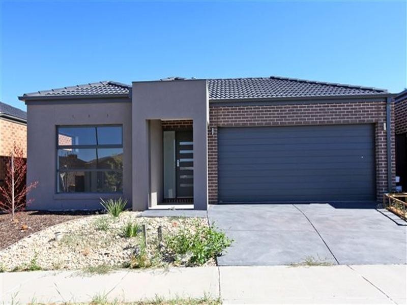 27 Watergum Avenue, Craigieburn VIC 3064