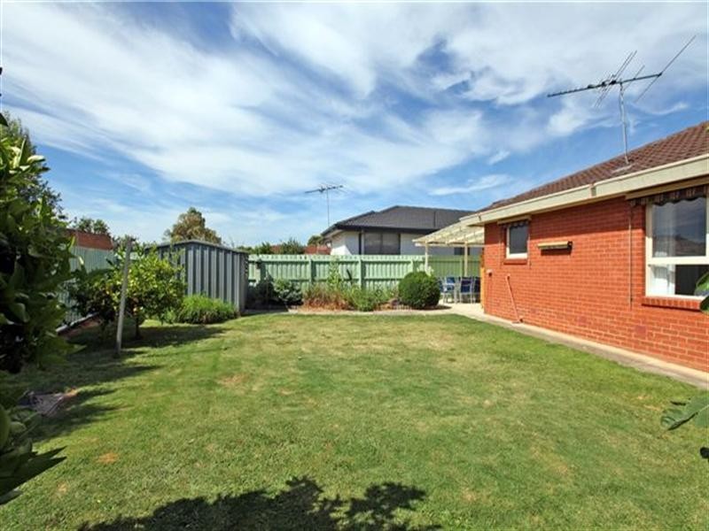 16 Riversdale Street, Craigieburn VIC 3064