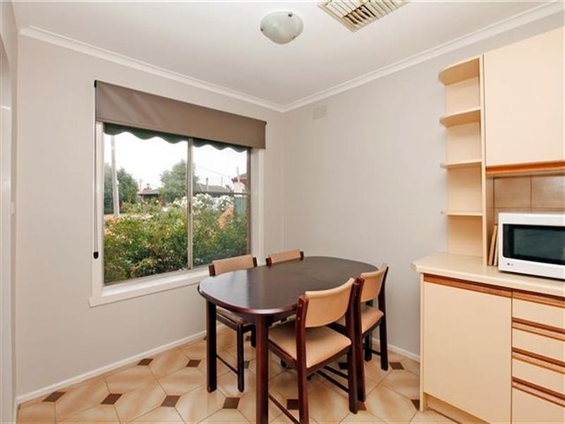 42 Field Street, Craigieburn VIC 3064