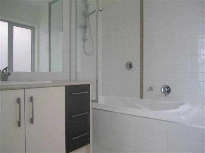 107 Creekwood Drive, Craigieburn VIC 3064