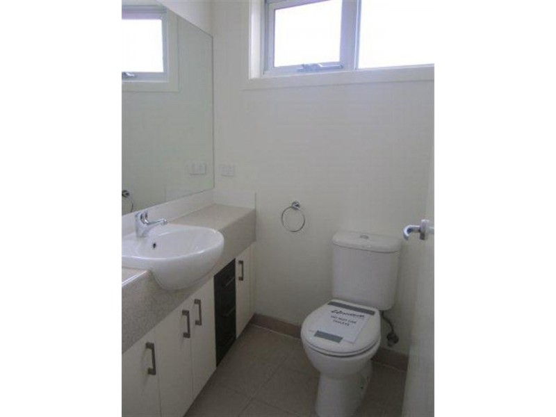 12 Burrora Way, Craigieburn VIC 3064