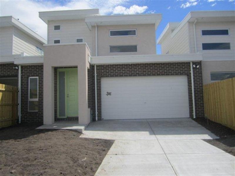 10 Jarrah Place, Craigieburn VIC 3064