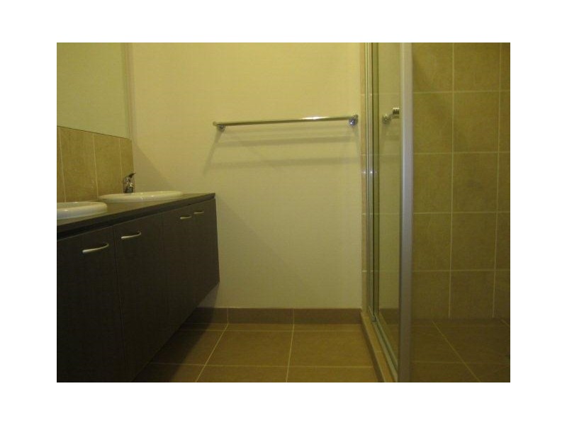 15 Bottlebrush Road, Craigieburn VIC 3064