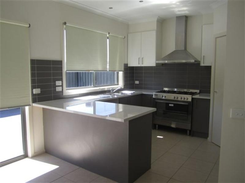 26 Somersby Road, Craigieburn VIC 3064