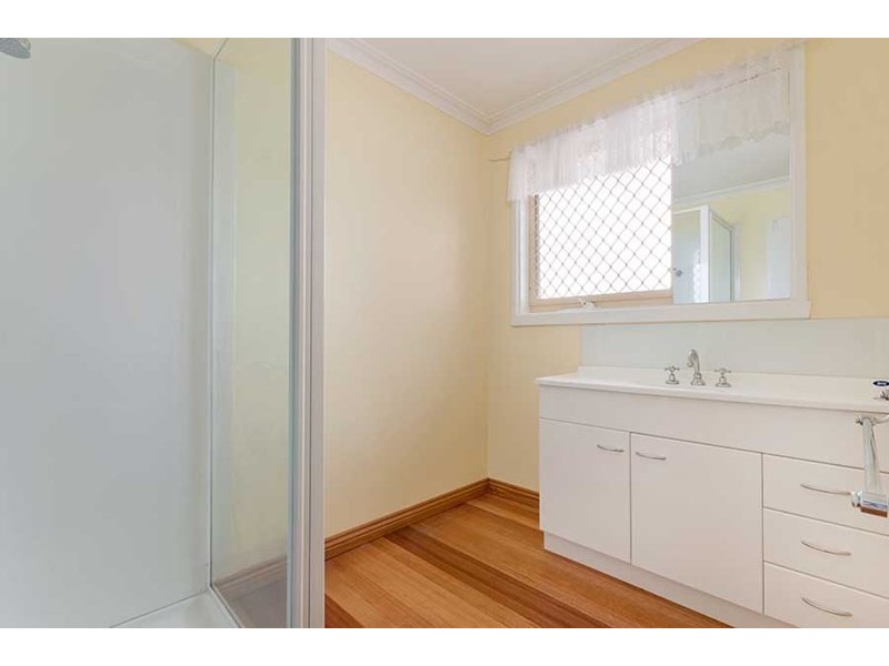 16 Riversdale Street, Craigieburn VIC 3064