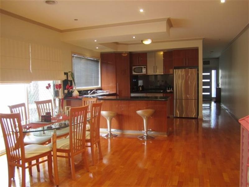 7 Yellowstone Court, Roxburgh Park VIC 3064