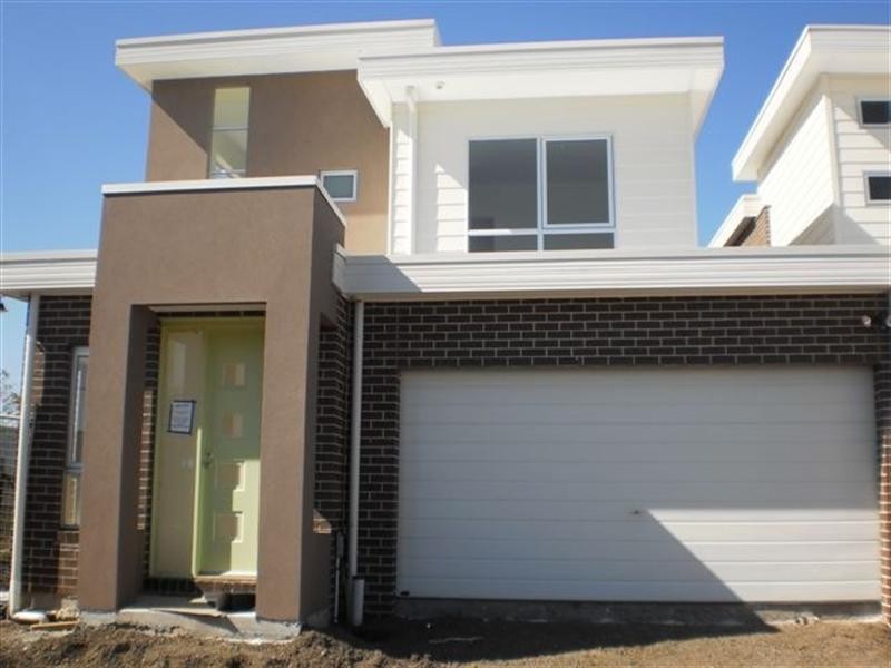 217 Windrock Avenue, Craigieburn VIC 3064