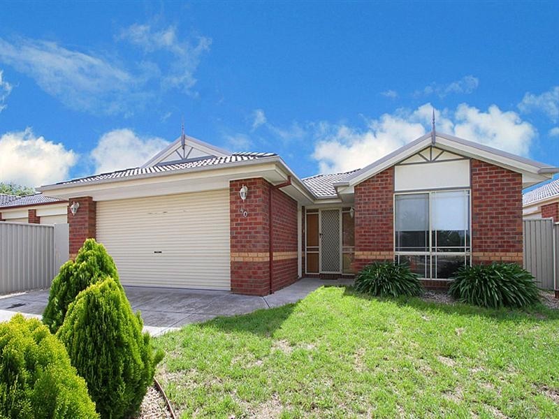 40 Emerald Circuit, Craigieburn VIC 3064