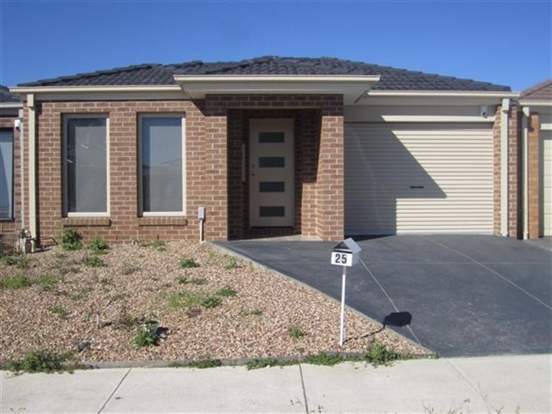 25 Kernan Court, Craigieburn VIC 3064