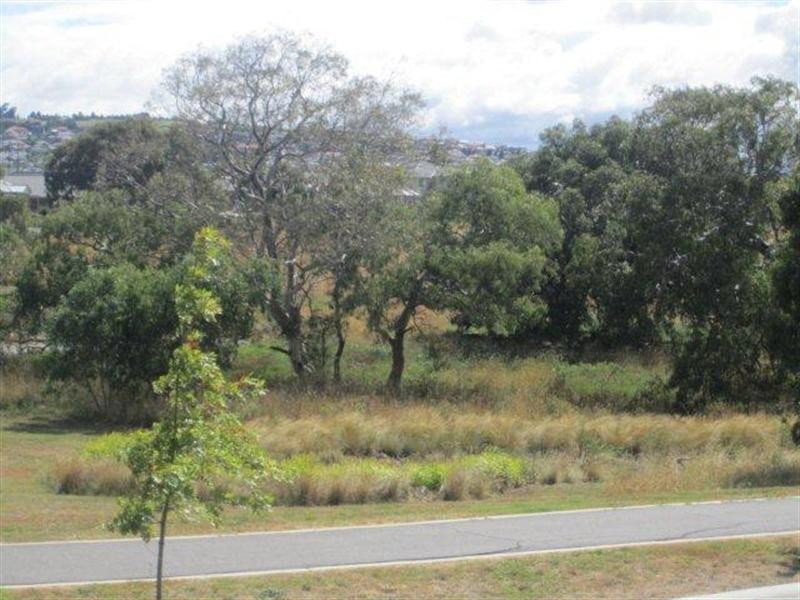 109 Creekwood Drive, Craigieburn VIC 3064