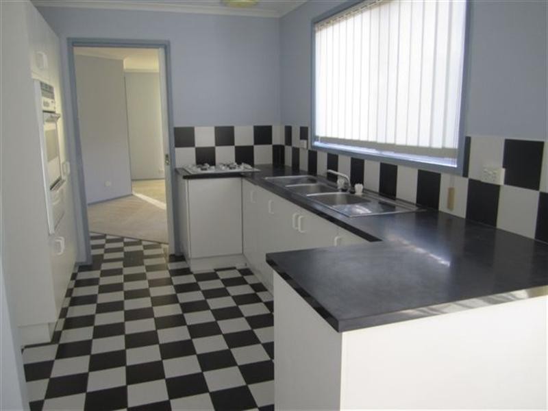 31 Woking Street, Craigieburn VIC 3064