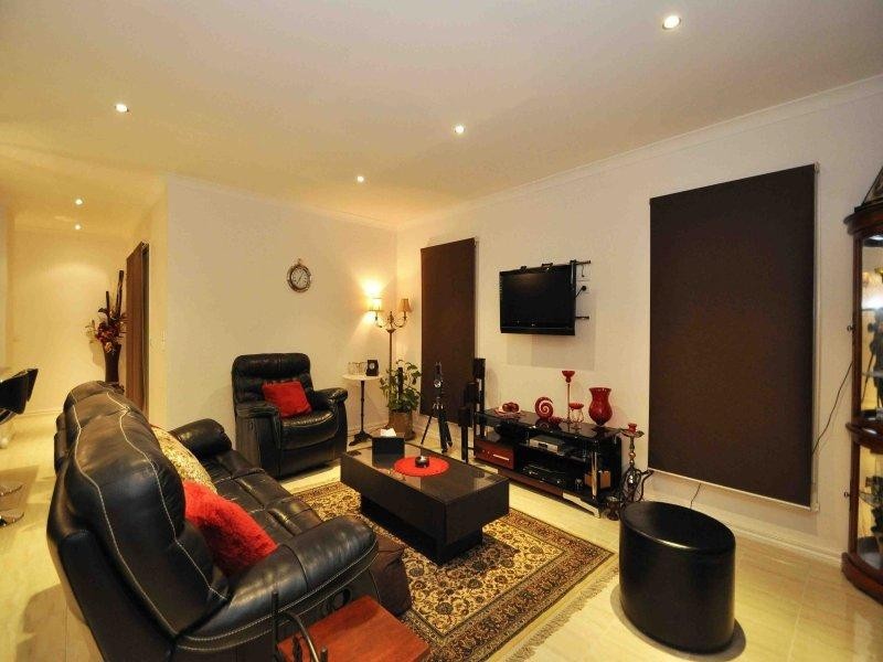 70 Kinglake Crescent, Craigieburn VIC 3064