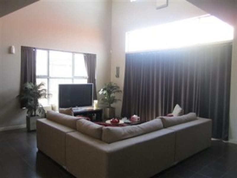 5 Tiree Lane, Craigieburn VIC 3064