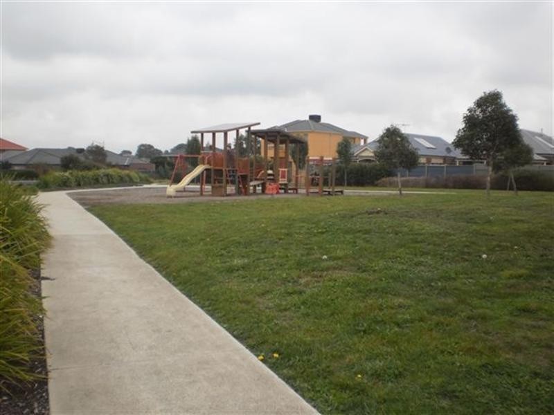 47 Princess Circuit, Craigieburn VIC 3064