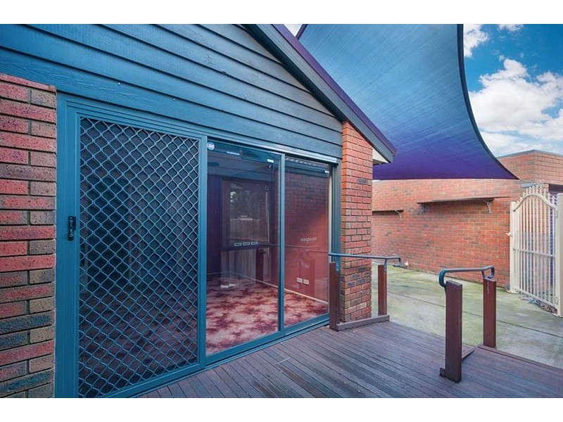 14 Pembroke Crescent, Craigieburn VIC 3064