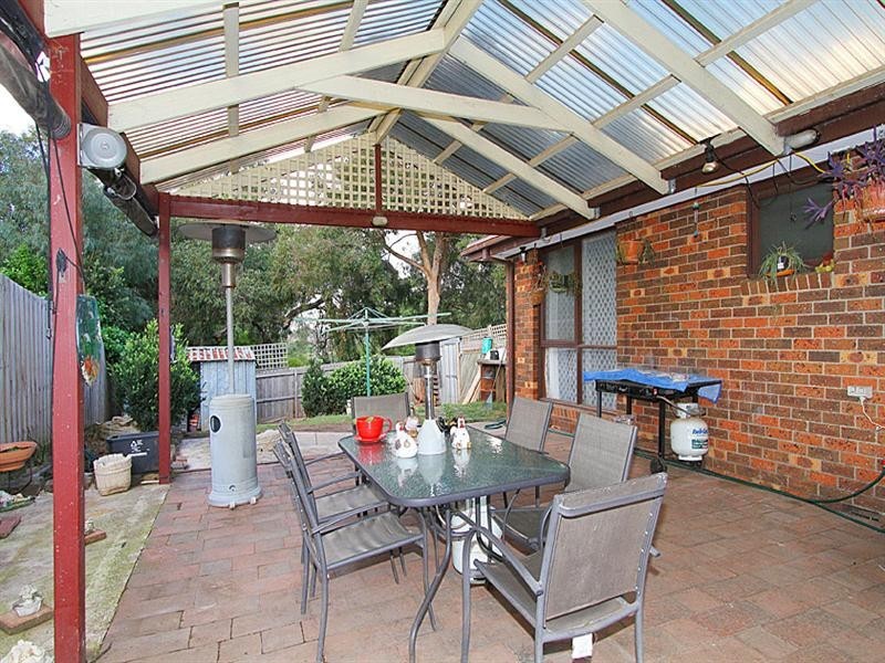 31 Mitford Crescent, Craigieburn VIC 3064