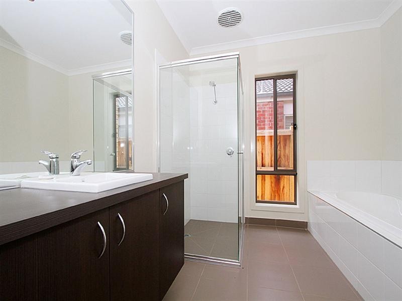 25 Lithgow Street, Beveridge VIC 3753