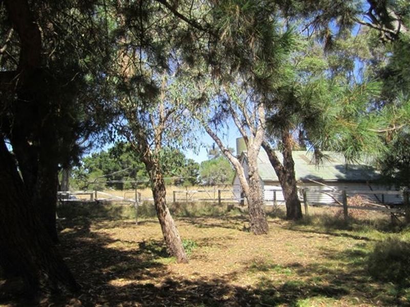 45 Parkland Crescent, Mickleham VIC 3064