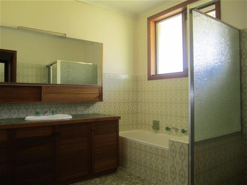 45 Parkland Crescent, Mickleham VIC 3064