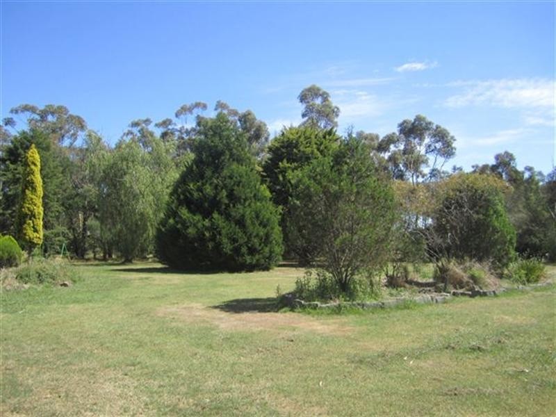 45 Parkland Crescent, Mickleham VIC 3064