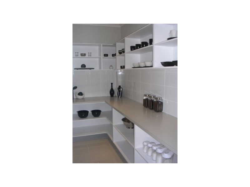 25 Hedges Street, Craigieburn VIC 3064