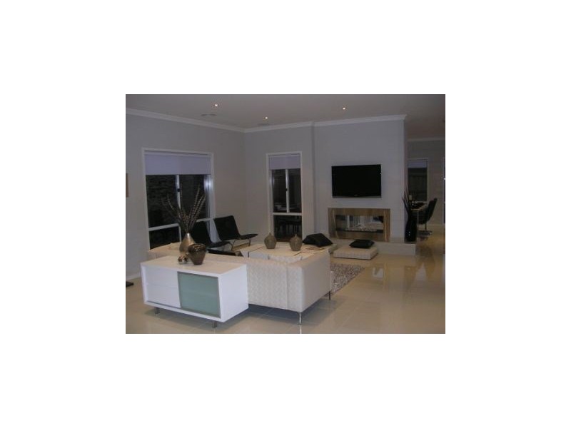 25 Hedges Street, Craigieburn VIC 3064